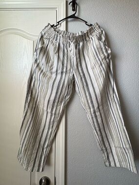 Almost Famous - Tan, Green and Cream  striped chopped pants- size Large